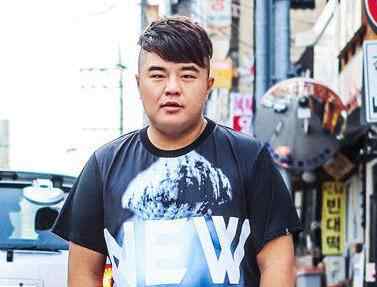 男生胖脸适合的发型 适合胖人的男士发型 来看看胖脸男生扎什么发型好