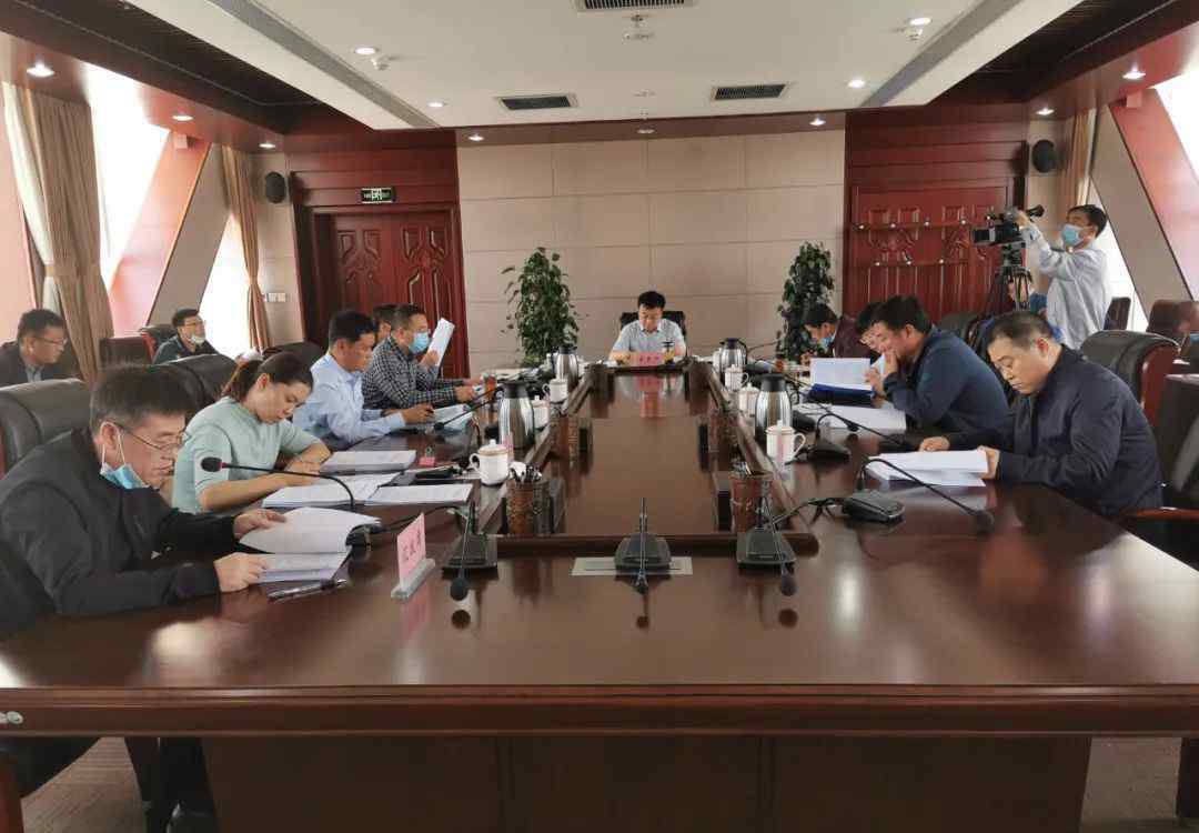 霍林郭勒政府网 霍林郭勒市政府2020年第三次常务会议召开