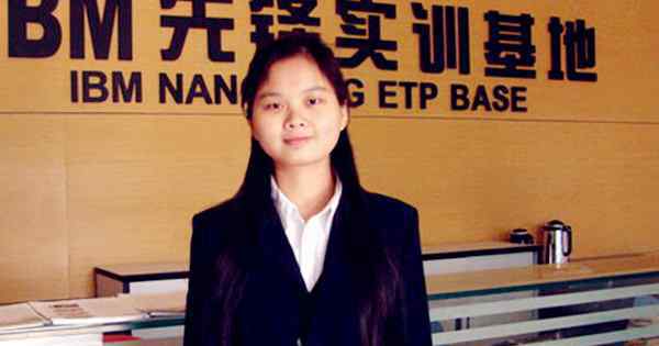 曹晓洁 曹晓洁史上最牛女专科生 曹晓洁是怎么成功逆袭的