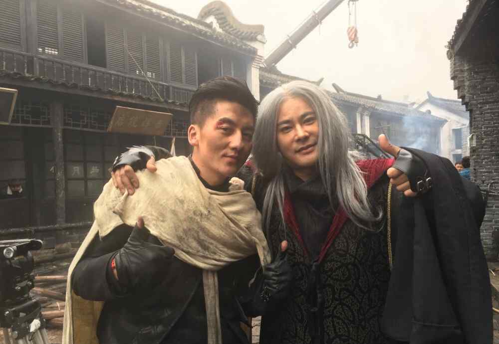 丝丝心动演员表 《左眼诡事》青冥扮演者是谁？饰演者康磊个人资料