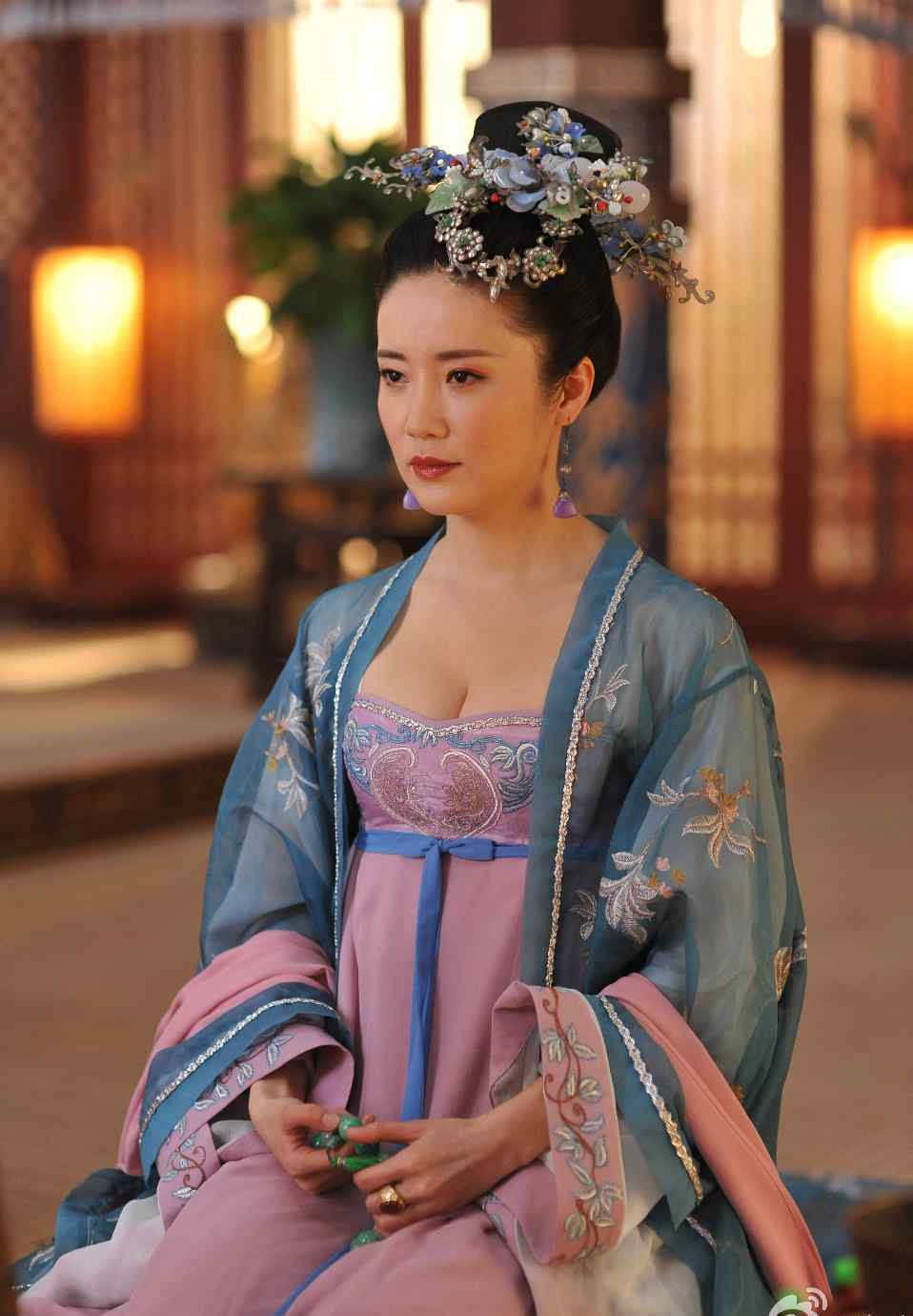 殷德妃 《武媚娘传奇》殷德妃扮演者是谁？饰演者张彤个人资料