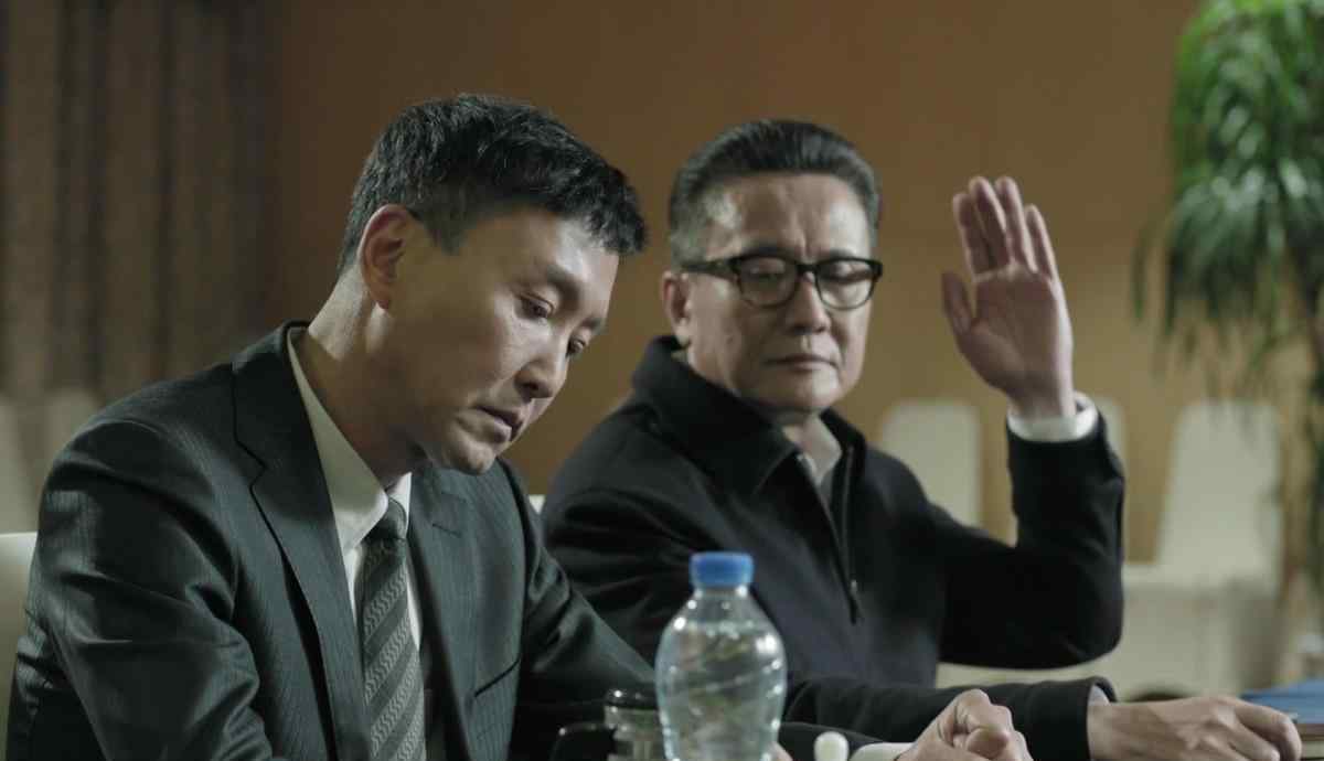 哪些省委副书记、市委秘书长、公安局局长,说来说去全是镇长,那