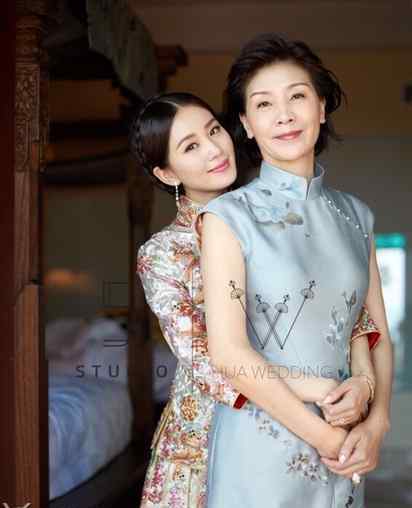 刘诗诗父母 刘诗诗妈妈是谁 刘诗诗妈妈走红家庭背景深扒