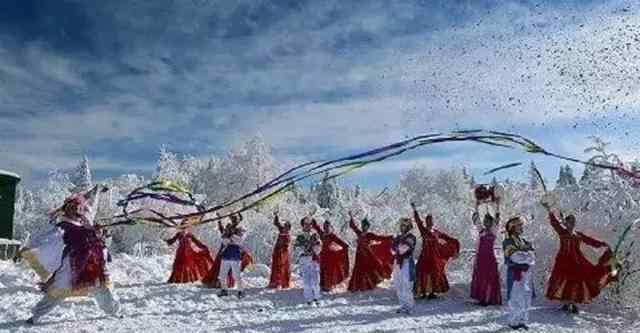 冬天的和龙雪质绵软,雪期长,气侯适度