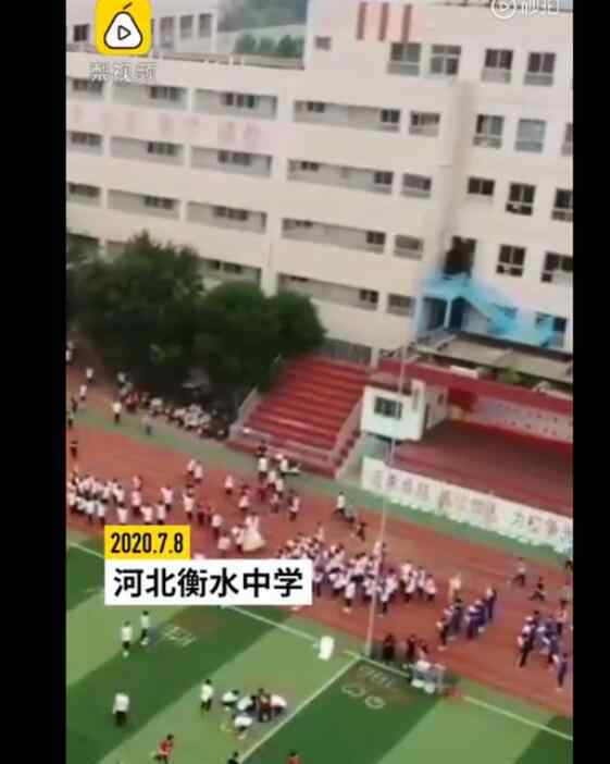 衡水六中 【场面震撼】衡水中学考生早上6点正常跑操 网友:果然衡水还是那个衡水