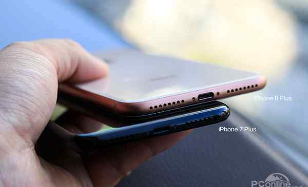 iphone8换电池多少钱 iPhone8换屏多少钱？网友表示碎不起