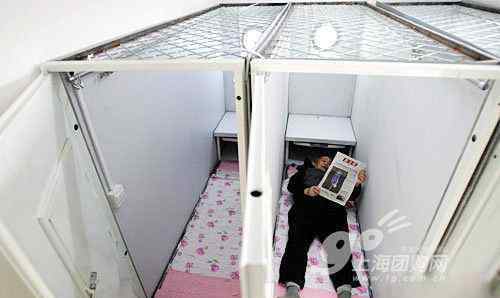 北京胶囊公寓 面积不到2平米 北京出现“胶囊公寓”