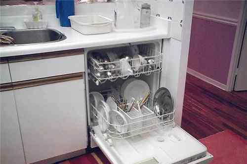 家用全自动洗碗机 全自动洗碗机优势有哪些  家用洗碗机价格如何