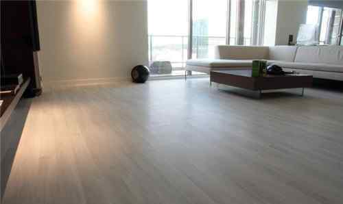 地板贴价格 100平米木地板多少钱 实用的木地板铺贴方法