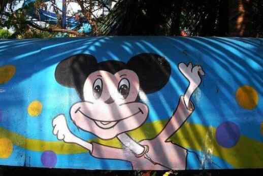 山寨版 惊呆了！印度山寨版迪士尼  这到底是个什么梗？