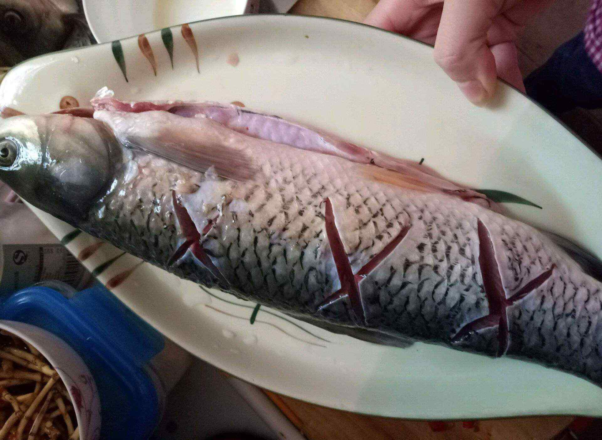 草鱼怎么做 草鱼怎么做好吃 家常草鱼烹饪大全