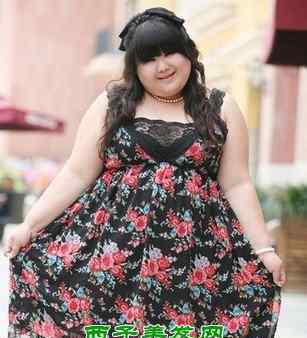 大码女装连衣裙 大码女装连衣裙搭配图片 适合胖女孩的服装