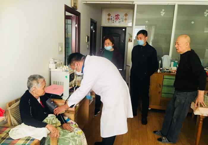 燕南社区 历下燕南社区普及家庭医生签约 宣传防疫知识