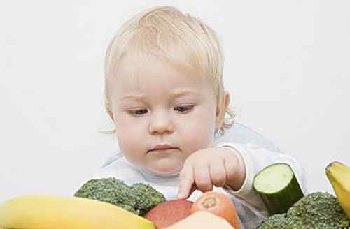 十一个月辅食食谱 11个月宝宝一天吃几顿 十一个月宝宝食谱做法