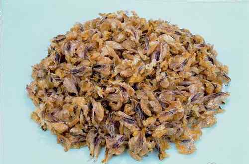林蛙油的副作用 蛤蟆油的功效与作用及食用方法 蛤蟆油的副作用