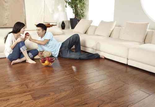 实木地板翻新 实木地板翻新修复  让你的地板焕然一新