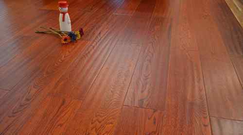 实木地板翻新 实木地板翻新修复  让你的地板焕然一新