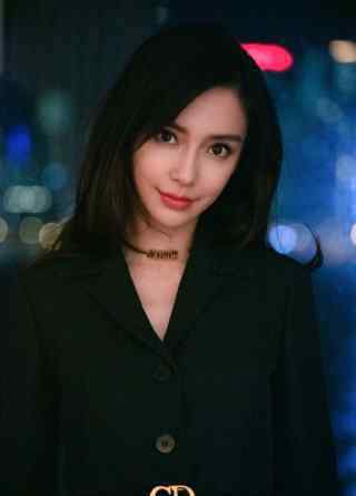 baby素颜照 Baby公开素颜照，妆前妆后差距很小，真正的“素颜女神”！