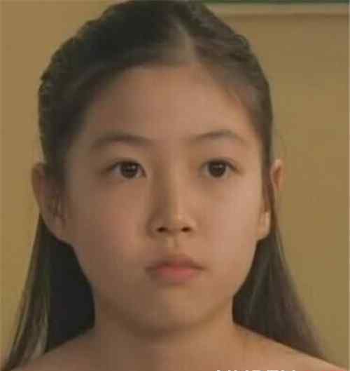 沈恩敬 盘点十位韩国电影中的小萝莉  这样的女儿不嫌多