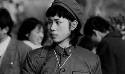 中国女兵图片 一组70.80年代中国女兵老照片，她们不爱红装爱武装巾帼不让须眉