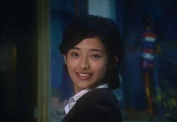 中国女星 36年前，日剧《血疑》火遍全国，中国女星中谁气质接近山口百惠？