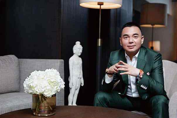 李厚霖的现状 离开周艳泓，抛弃秦海璐，闪婚李湘的李厚霖，为何最终遁入空门