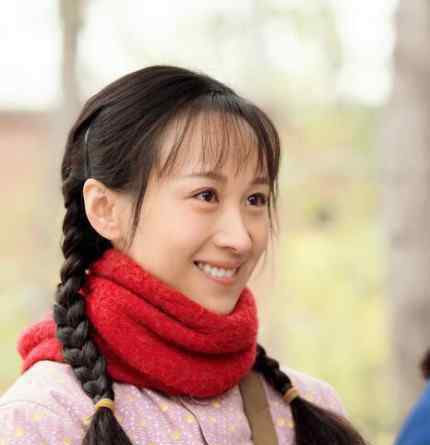 姚笛潜规则图片 她一出道就演女主，和姚笛是同班同学，却被吴谨言抢尽风头