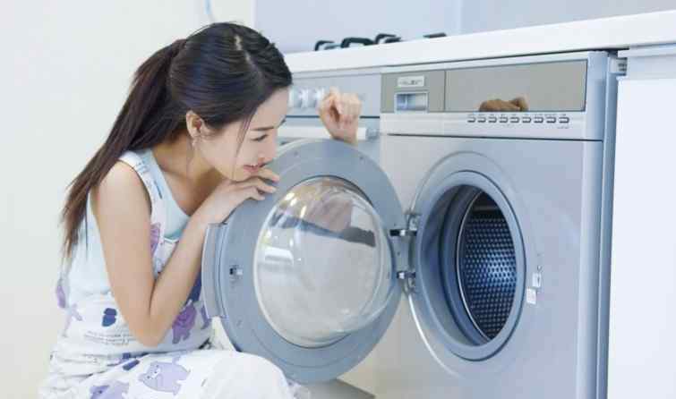 滚筒波轮哪个好 洗衣机哪个牌子好 洗衣机滚筒好还是波轮好