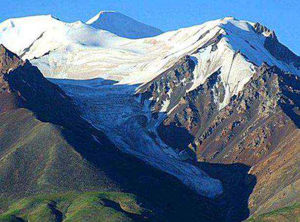 昆仑山在哪里 昆仑山在哪里，位于西藏与新疆的交界！