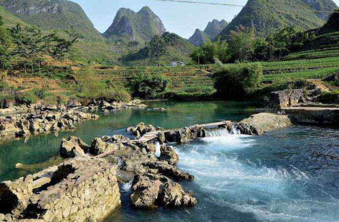 广西巴马长寿村旅游 广西巴马长寿村，景点及长寿秘诀！