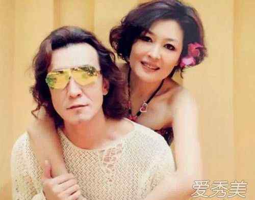 哈文的父亲是谁 哈文个人资料显赫家庭背景遭扒 李咏妻子背景深厚大有来头