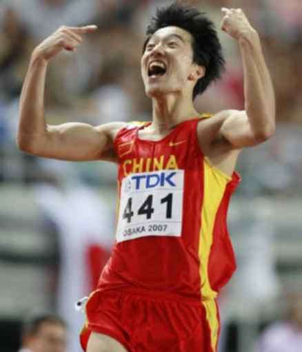 张继科年龄 刘翔奥运夺冠21岁，林丹奥运夺冠25岁，再看张继科：年龄赶得真巧