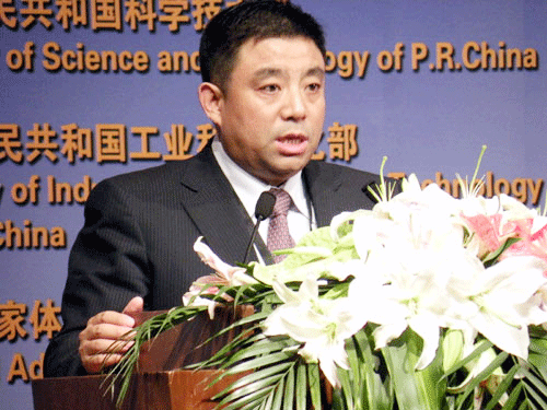 中视网元 图文：中视网元董事长孟宪明演讲