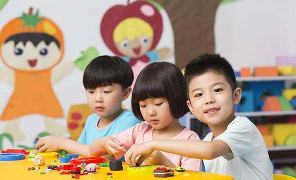 上幼儿园需要准备什么证件 武汉上幼儿园的要求 2019武汉上幼儿园需要什么证件