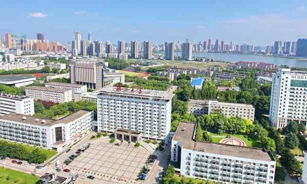 湖北大学地址 湖北大学是211吗+是几本+有几个校区及校区地址