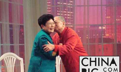 谢东和侯宝林 谢凌霄的绿帽是怎么回事？  谢东不是谢凌霄儿子？