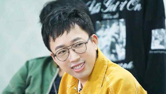 死丫头是谁 于正为什么叫死丫头 由于妈到死丫头其外号为何都是女性