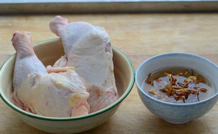 冬虫草炖鸡汤 虫草花炖鸡汤怎么做好喝又营养