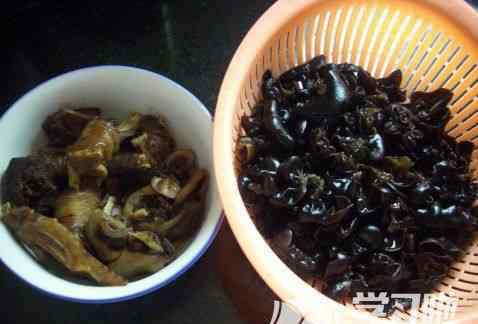 鸡肉怎么炒 煮熟鸡肉怎么炒最美味