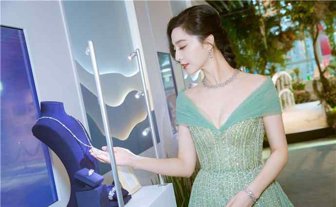 电竞圈最脏的女人 中国十大最脏女明星 中国最不干净的女明星有你偶像吗