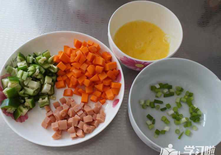 特色炒饭 特色蛋炒饭的制作过程图解