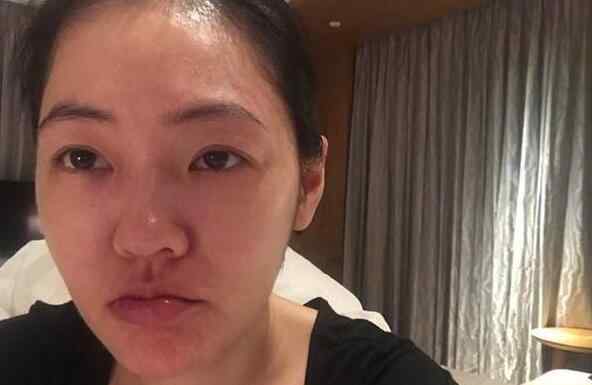 小s结婚照 美翻了！小S晒素颜照 堪称机场街拍女星中的“泥石流”