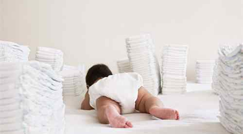 婴儿尿布怎么用 宝宝尿布用什么洗好 婴儿尿布如何清洗