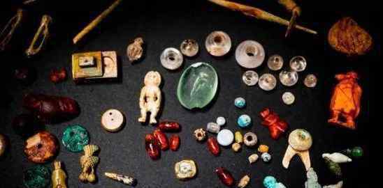 巫师宝盒 迷魂药、人的牙齿、猫眼石？两千年前的巫师宝盒里究竟有什么