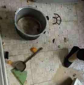 高压锅爆炸 高压锅爆炸，男子半边脸血肉模糊，竟是因为这个简单动作！