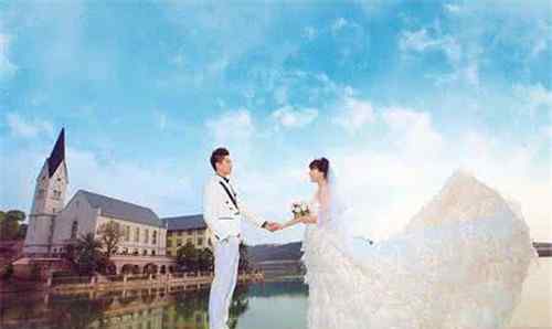 惠州婚纱店 惠州婚纱摄影排名  惠州拍婚纱照一般多少钱