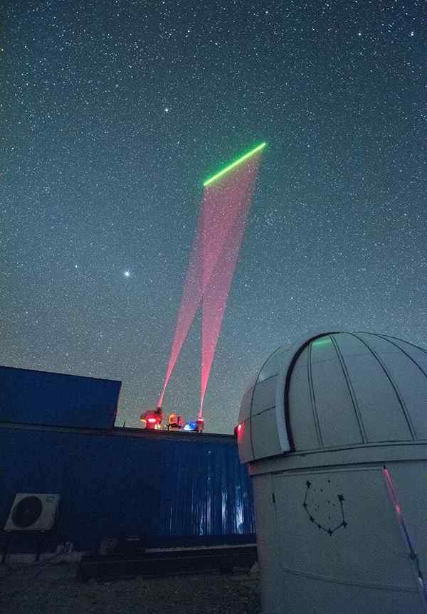 中国科学杂志 中国科学家再登《科学》杂志，他们要给爱因斯坦答疑解惑