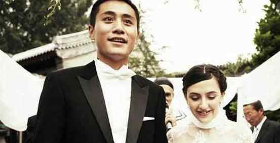 刘烨的老婆 刘烨在妻子重病时，3年不接戏全心陪妻子，今妻子苍老快仍很恩爱