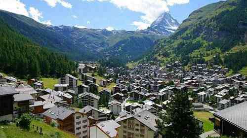 阿尔卑斯山在哪儿 阿尔卑斯山采尔马特地区住哪里比较好