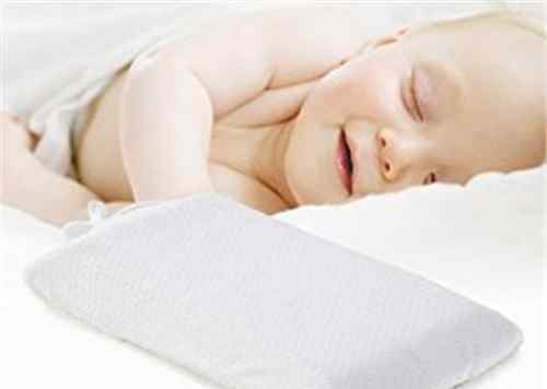 宝宝漂亮枕头做法大全 宝宝枕头知识大全 小孩子的枕头有讲究